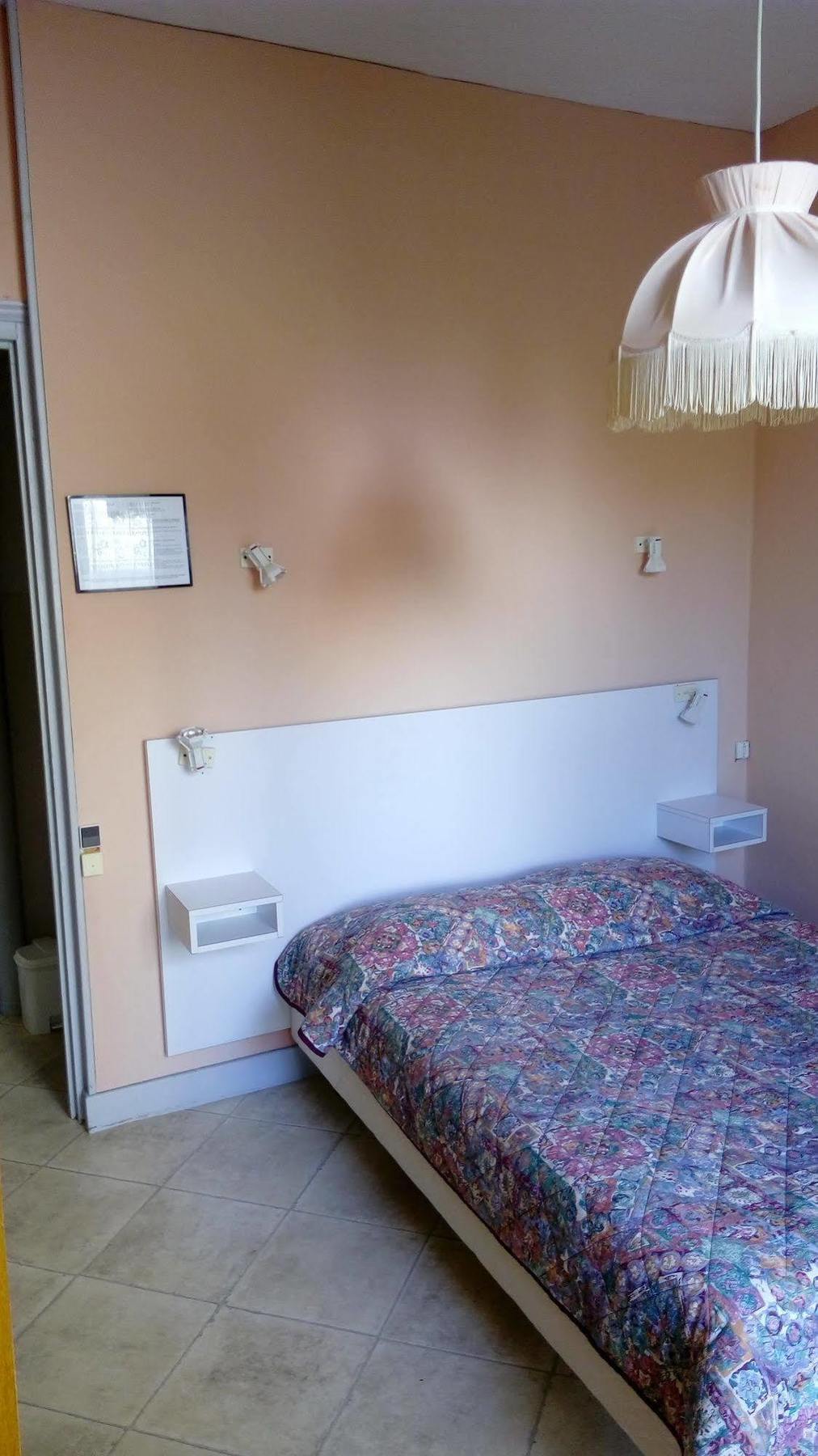 Hotel Nice Flore Vichy Eksteriør billede