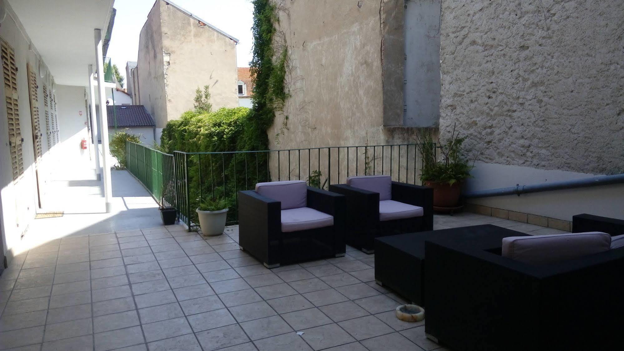 Hotel Nice Flore Vichy Eksteriør billede