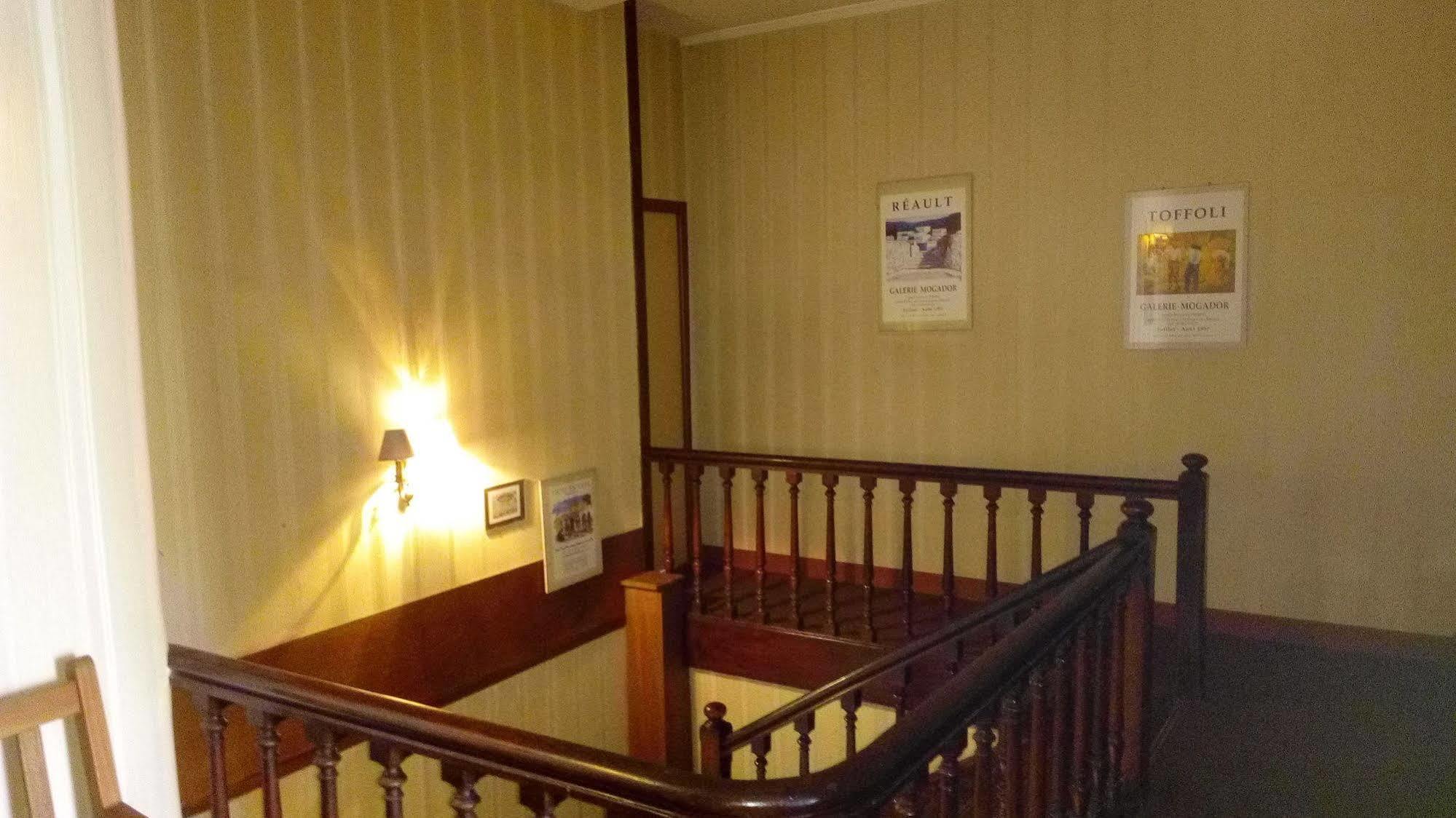Hotel Nice Flore Vichy Eksteriør billede